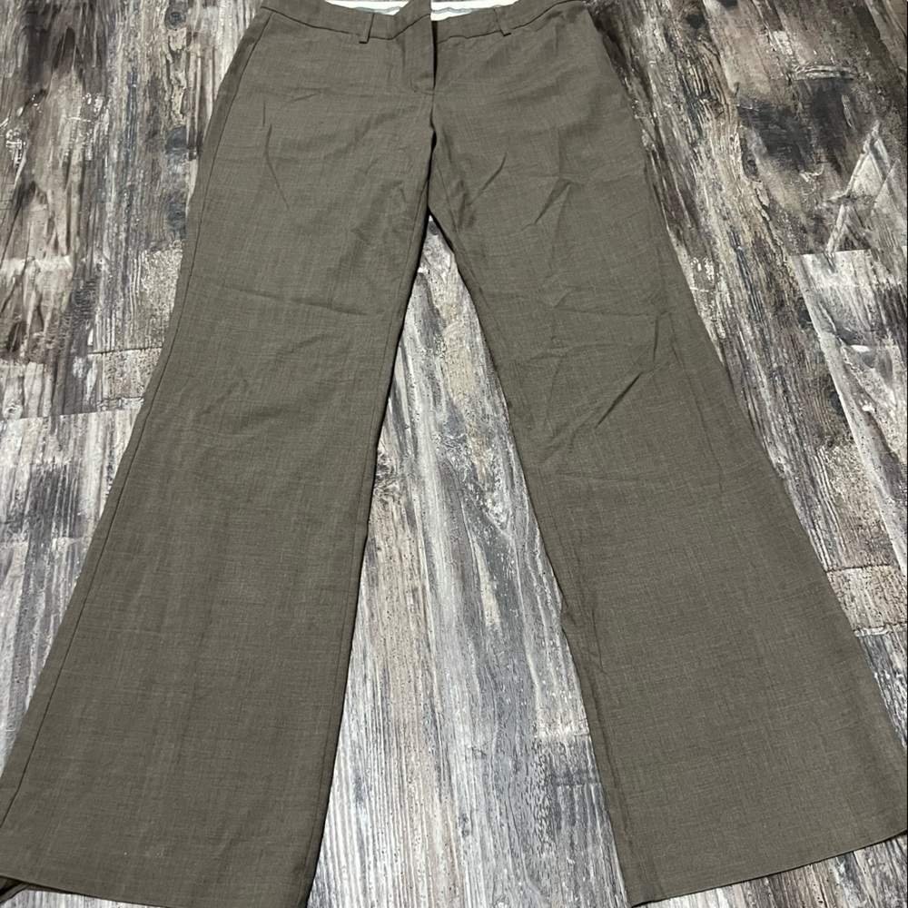 COPY - Express your editor size 8. Flare work dress pant